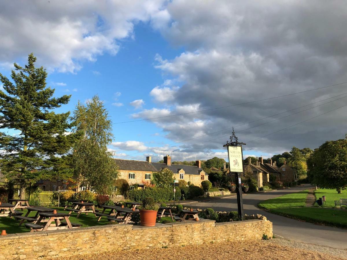 מלון Long Compton The Norman Knight Whichford מראה חיצוני תמונה